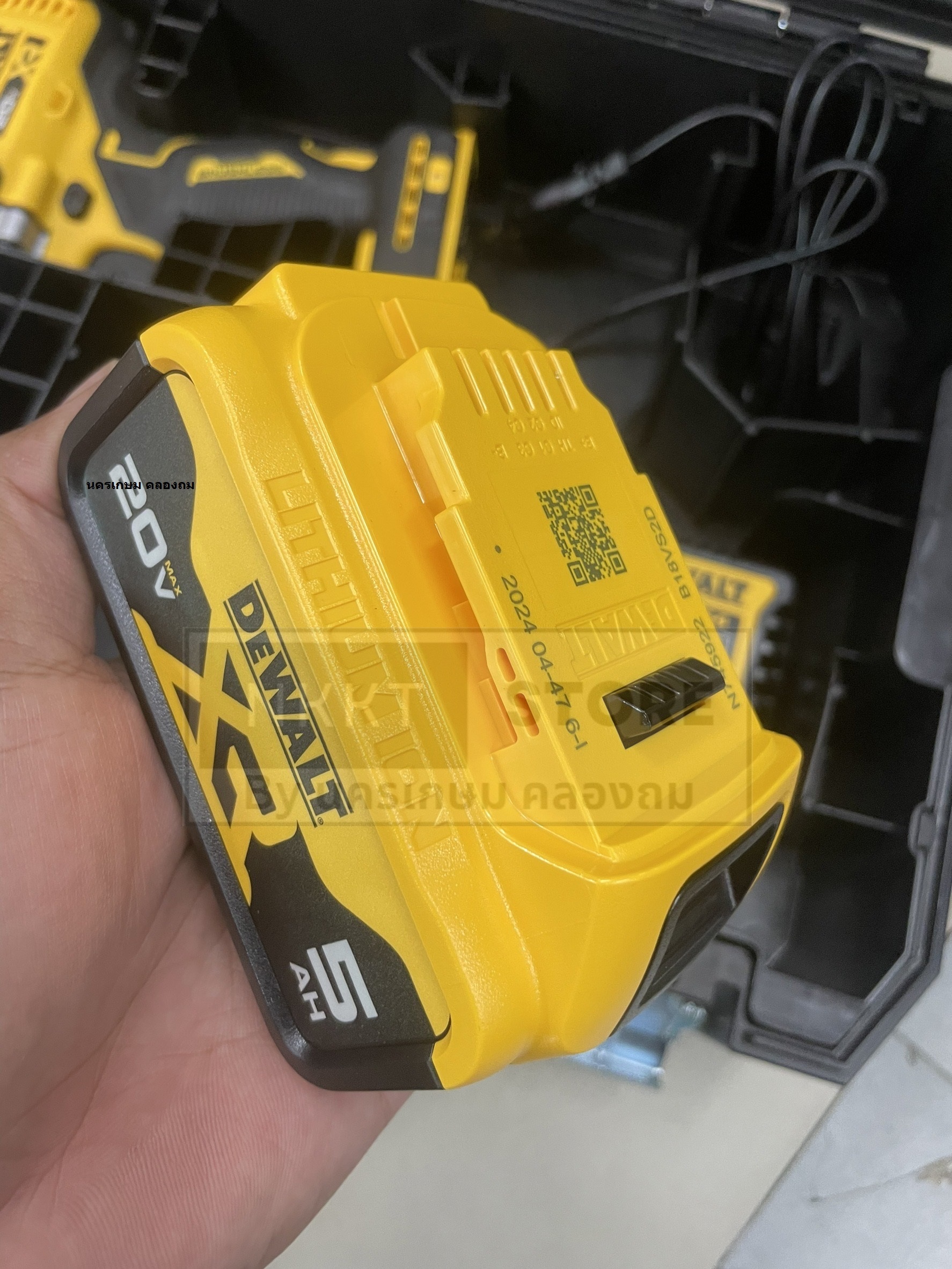DEWALT DCF891P1T DCF891P1 DCF891 ชุดบล็อกกระแทกไร้สาย บล็อกไร้สาย บล็อก ...