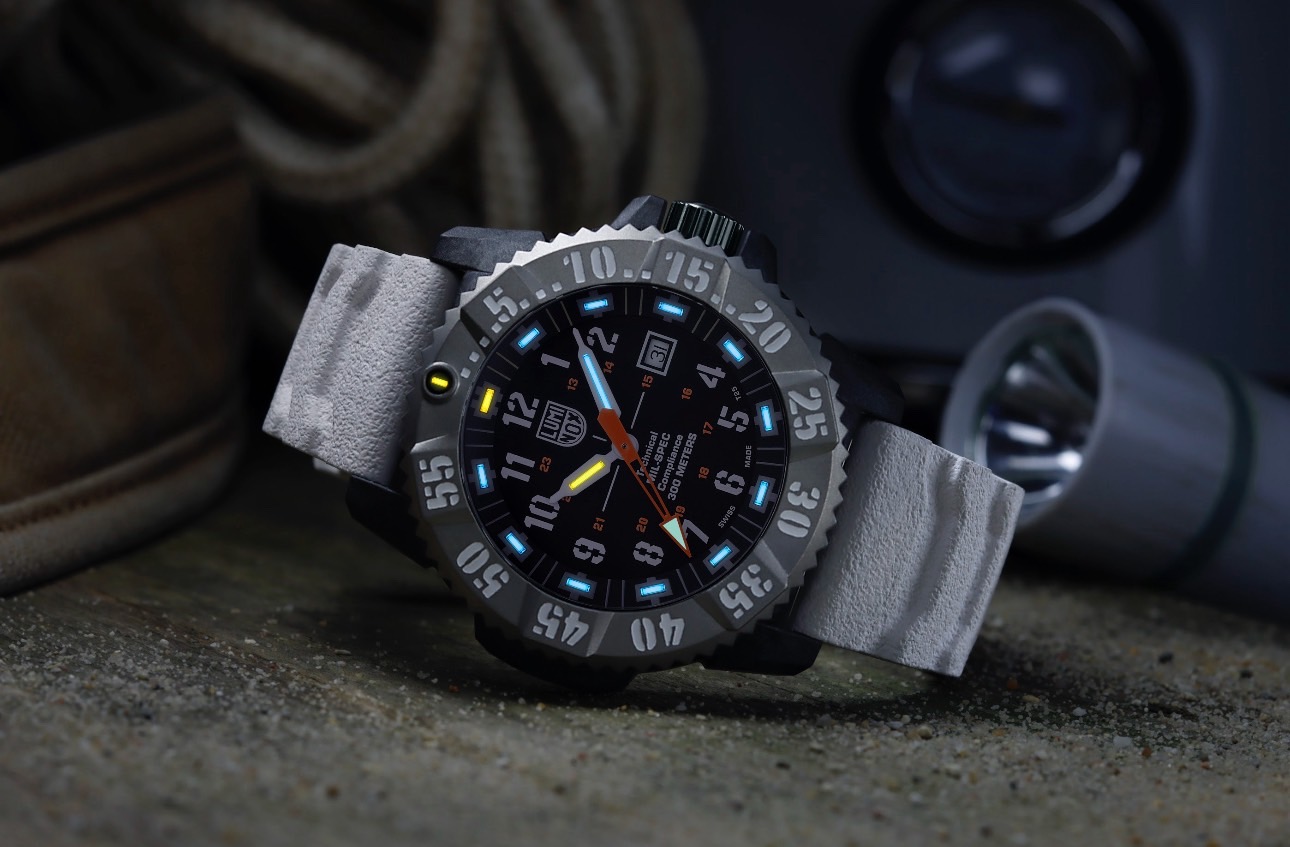 Luminox นาฬิกาข้อมือ MIL-SPEC 3350 SERIES รุ่น XL.3359.SET | Shopee ...