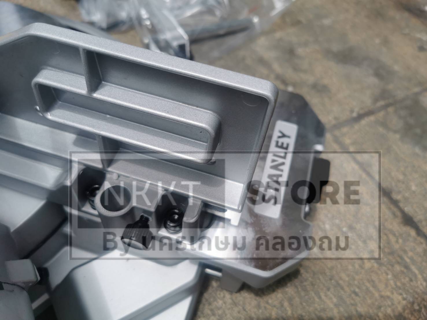 🔥แท้100%🔥 เอียงได้ ซ้าย ขวา สไลด์ได้ ดูดฝุ่นได้ STANLEY SM18 เลื่อยองศา ...