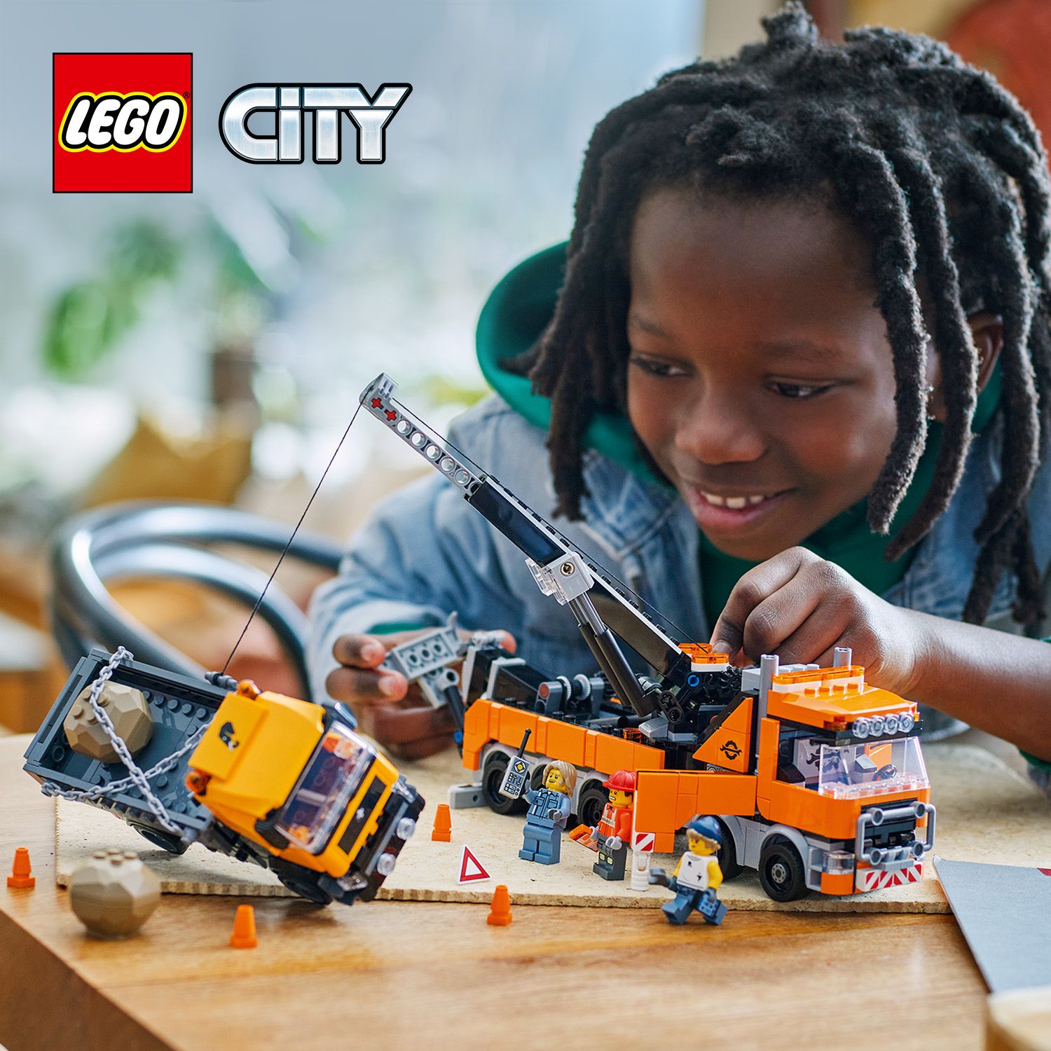 *Exclusive* LEGO City 60467 Heavy-Duty Recovery Tow Truck with Crane ...