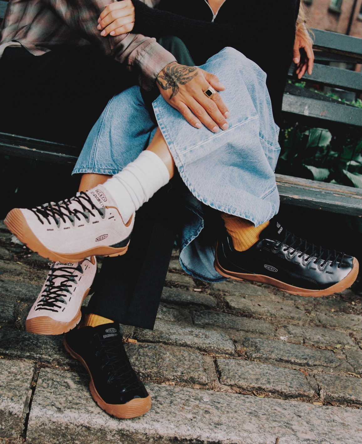 Keen รองเท้าผู้หญิง รุ่น Women's Jasper Sneaker x Highsnobiety