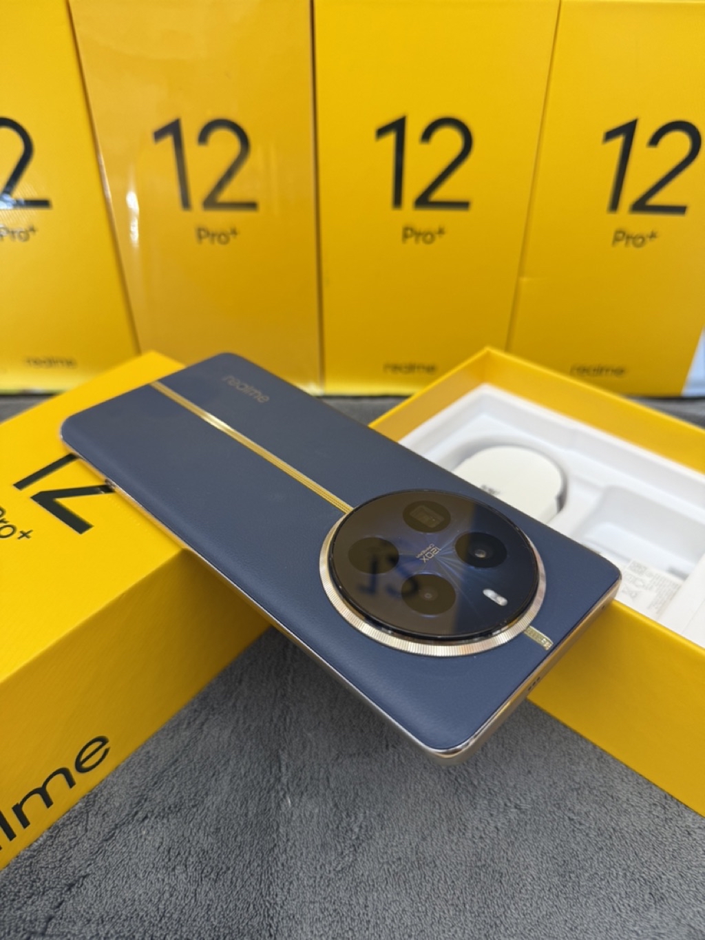 Realme12 Pro+ Ram12/512 เครื่องแท้ศูนย์ไทยสภาพสวย | Shopee Thailand