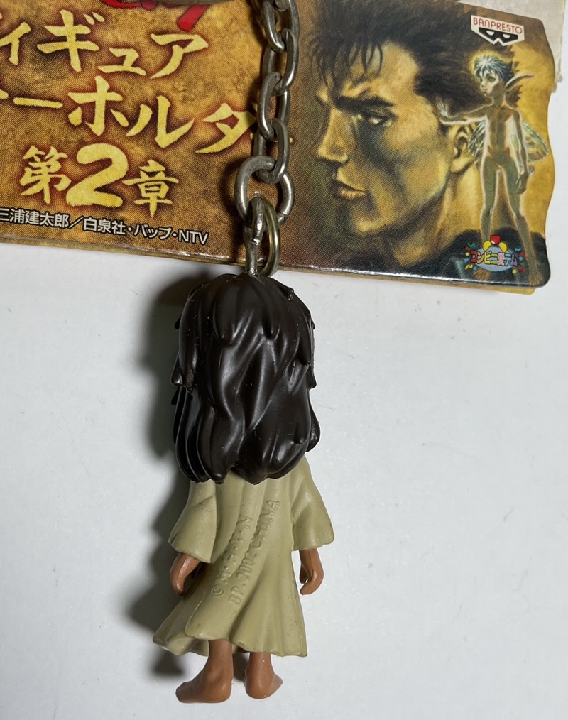 (ของแท้ : พร้อมส่ง) Guts Casca Berserk Mini Figure Keychain ได้ทั้ง 2 ...