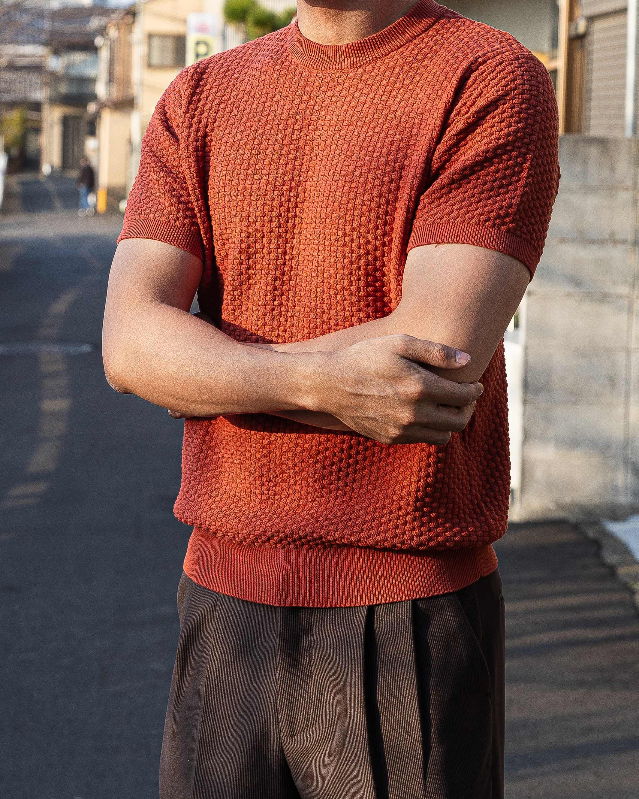 TOFFY & BROWN WEAVE PATTERN CREWNECK KNITTED เสื้อนิตถักลายสาน | Shopee ...
