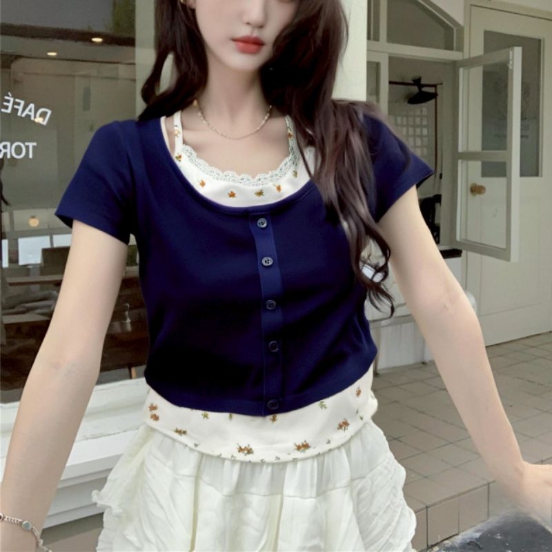 Vogue🌟พร้อมส่ง🌟 เสื้อแขนสั้น ไหมพรม สีแดงน้ำเฃินลายดอกไม้ (Y6820 ...