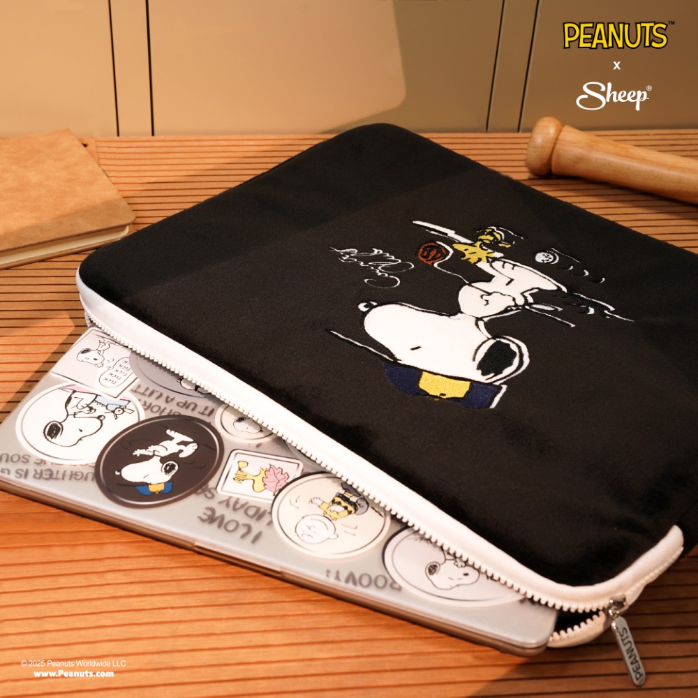 [Sleeve PEANUTS] PEANUTS x Sheep: Snoopy Collection กระเป๋าใส่โน๊ตบุ๊ค ...