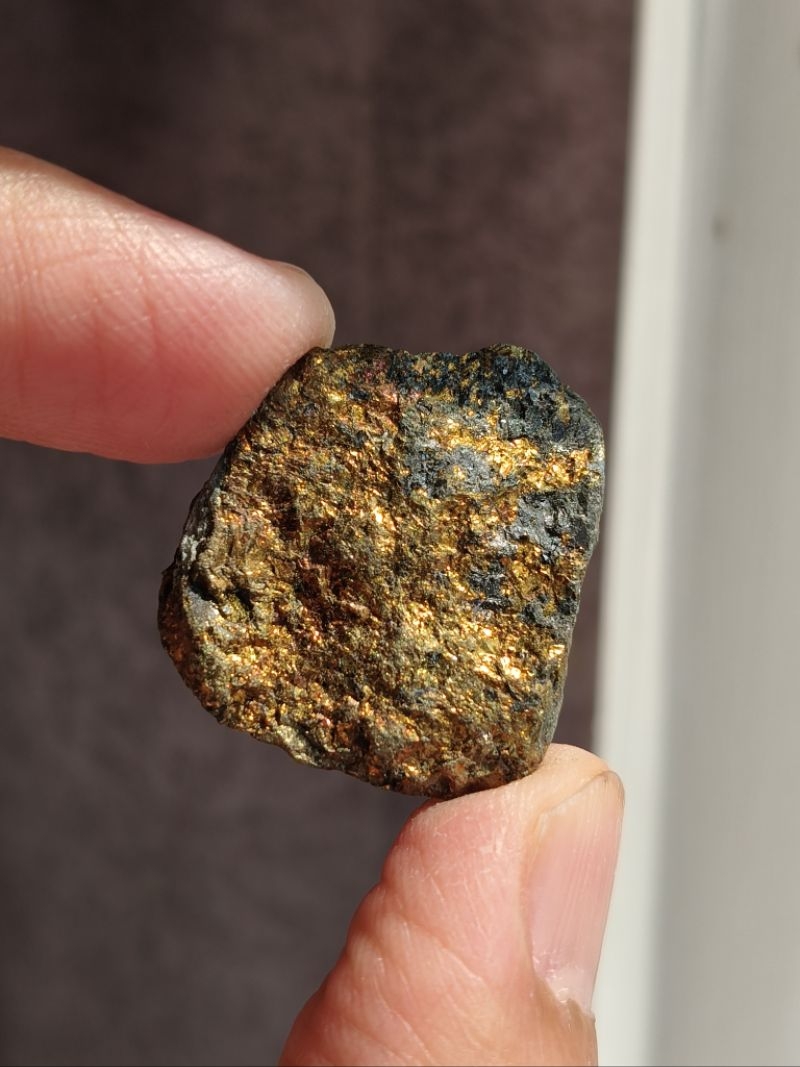 🦚 โกลเดน บอร์ไนต์ ( Golden Bornite ) หรือ เเร่นกยูง หรือ แร่เจ้าน้ำเงิน ...