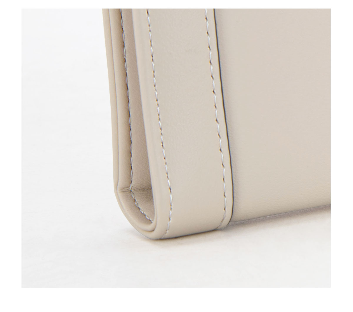 Milan Chiva Zipper wallet กระเป๋าสตางค์ผู้หญิง ใบสั้น แฟชั่น หนังนิ่ม ...