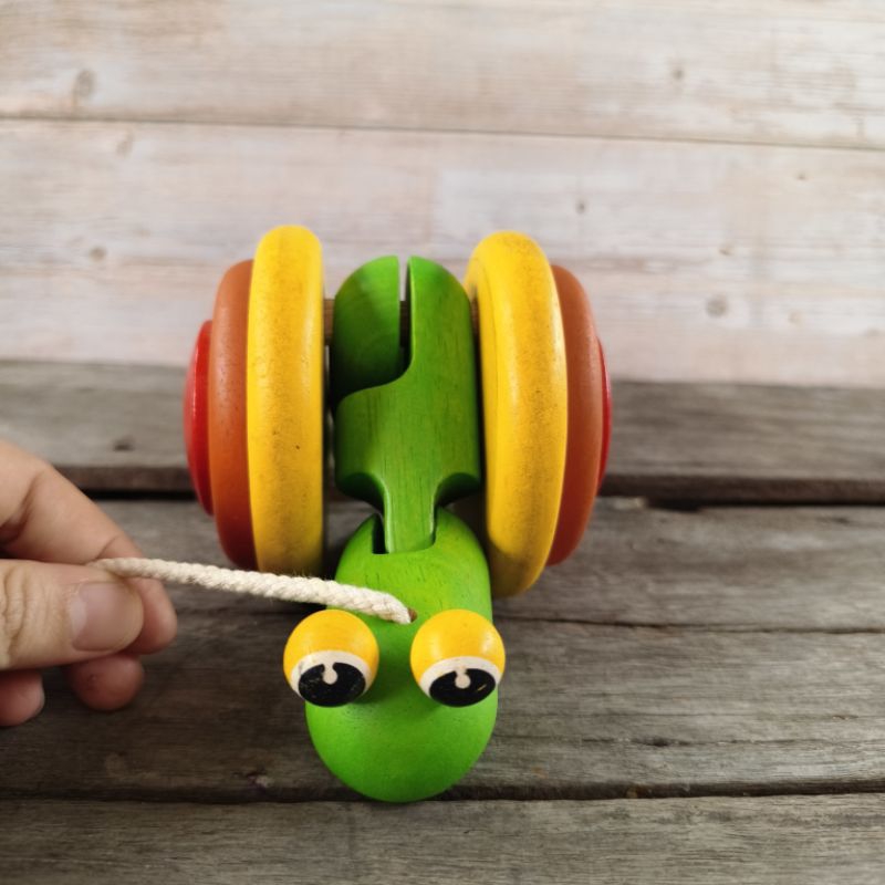 รถไม้ลากจูง แบรนด์ Plantoys มือสอง หลายรุ่น Dancing Alligator /Pull ...