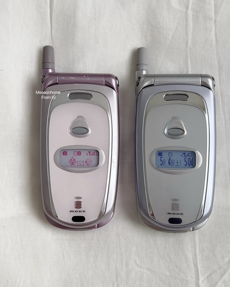 Docomo MOVA P504i 2002 Japanese Mockup Flip Phone มือถือฝาพับญี่ปุ่น ...