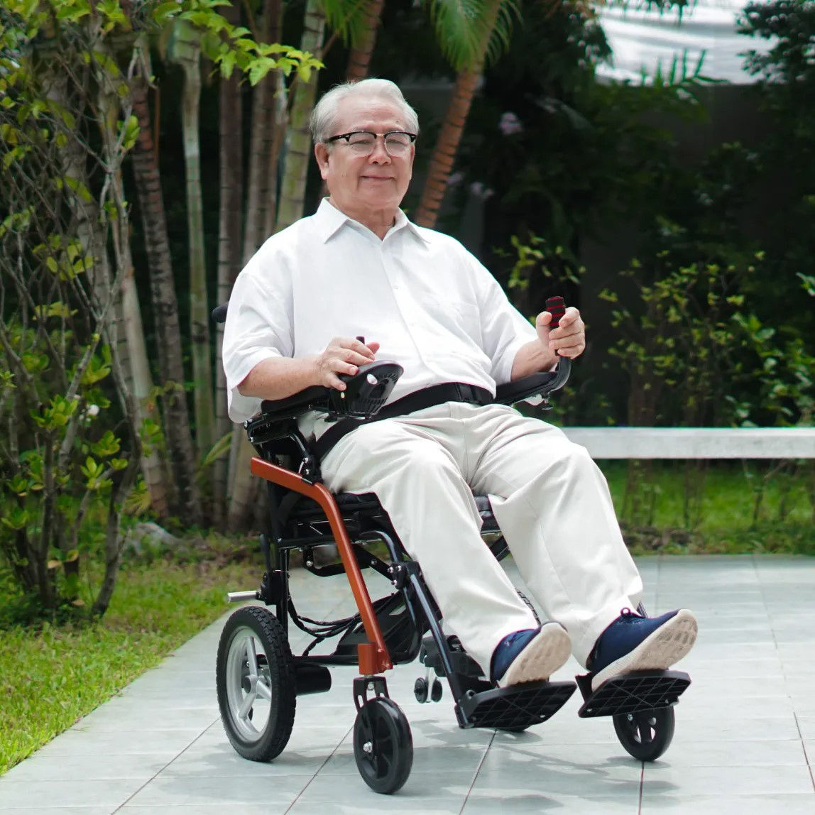 Synergy รุ่น แอร์วีล ลิมิเต็ด วีลแชร์ไฟฟ้า พับได้ น้ำหนักเบา 14 กก พกพาขึ้นเครื่องบิน