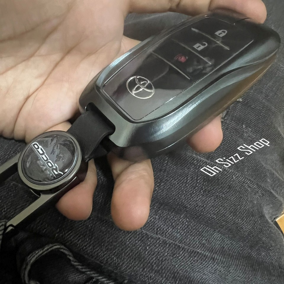 เคสรีโมทรถ Toyota Revo Rocco 2025 แบบ 2 ชั้น (Double-Layer Metal Alloy ...