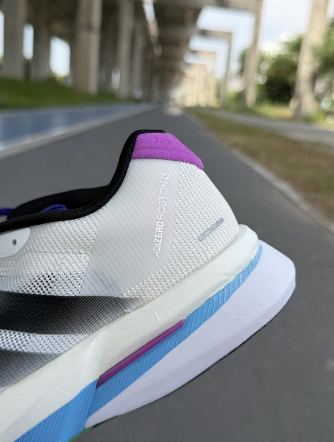 [ PREORDER ] รองเท้าวิ่ง adidas adizero boston 13 สี Core White Core ...