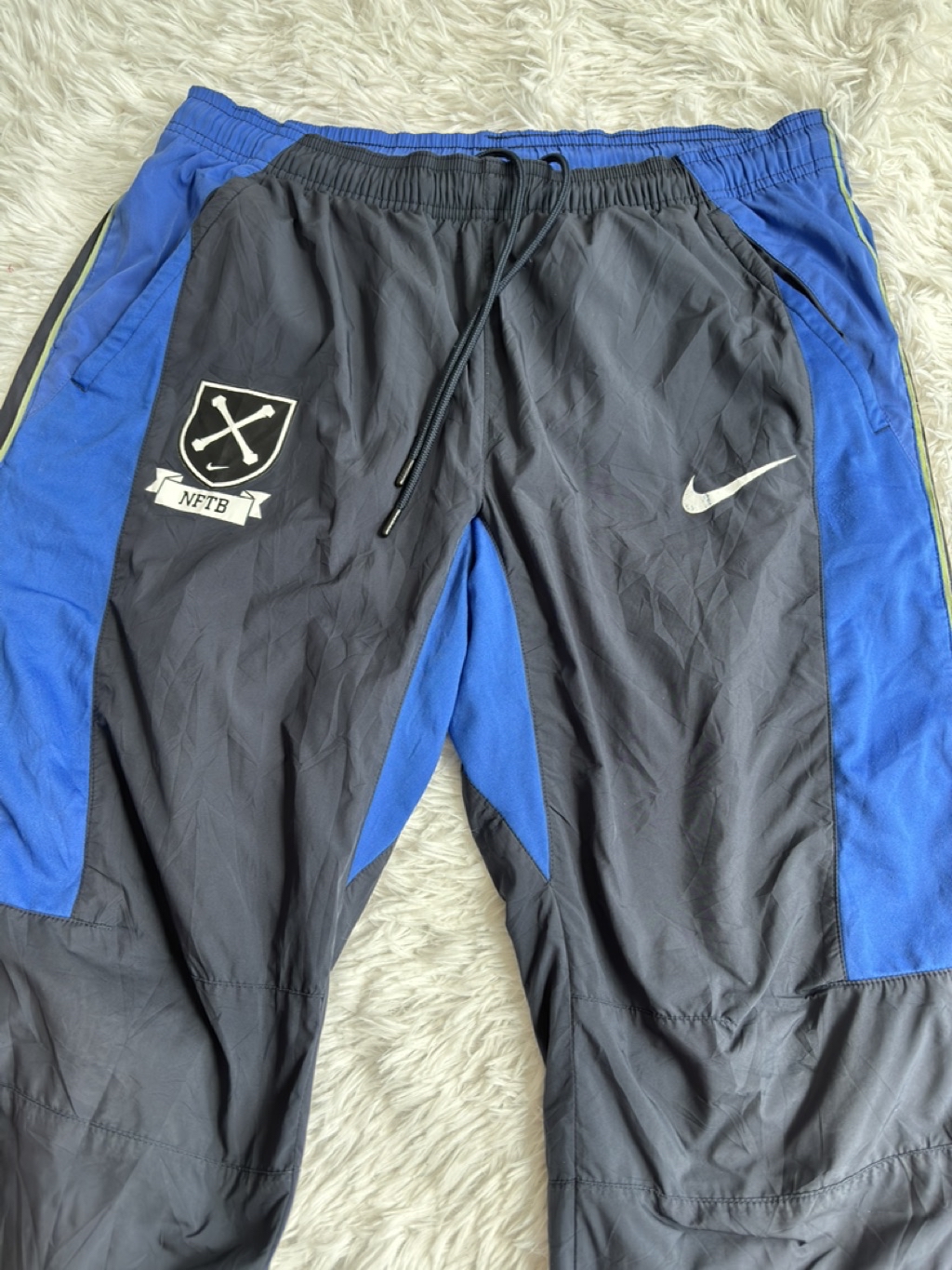 R31 Set มือสอง หายากตำหนิเป้าขาด ขายตามสภาพ ชุดวอร์มฝึกซ้อม NIKE NFTB ...