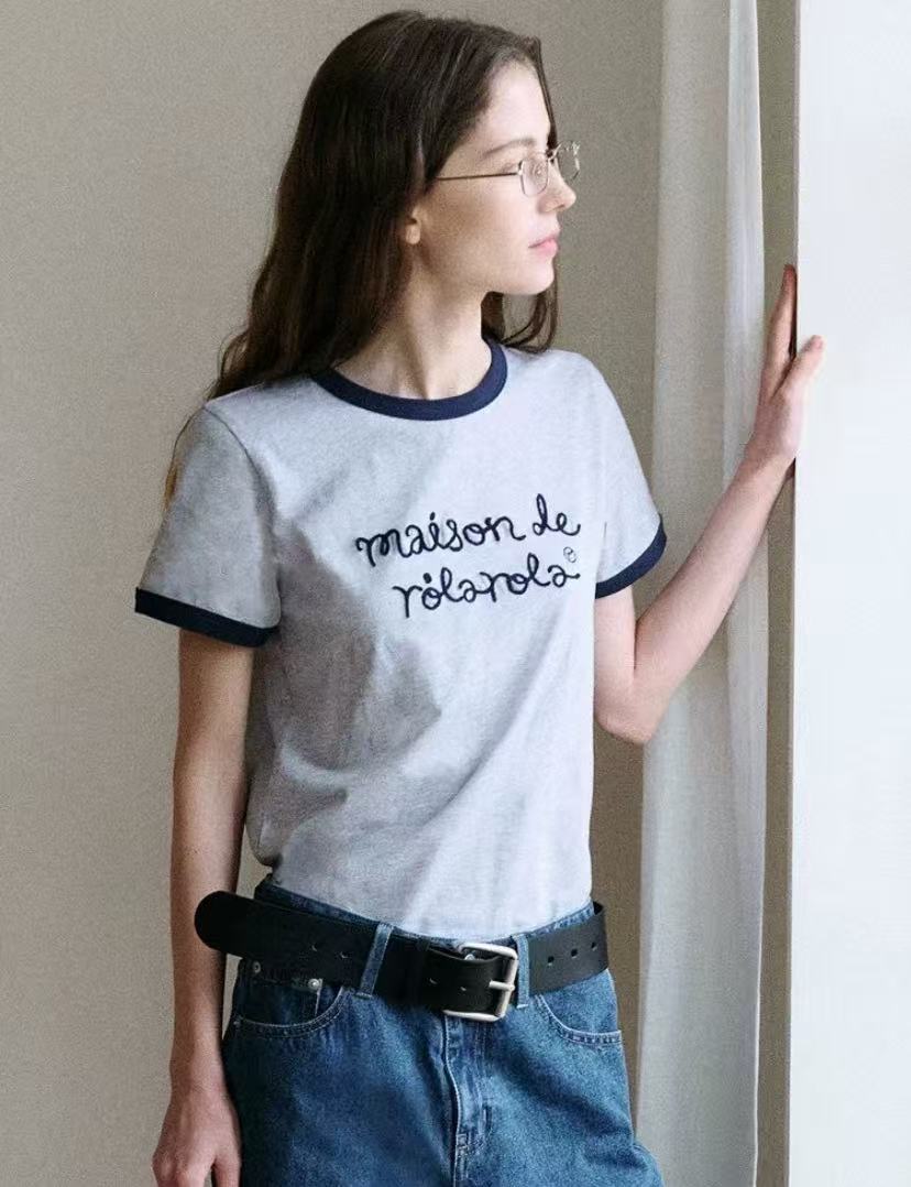 [ของแท้ 100%] สินค้าพร้อมส่ง ROLAROLA MAISON DE ROLA พิมพ์เสื้อยืดสาวฮอ ...