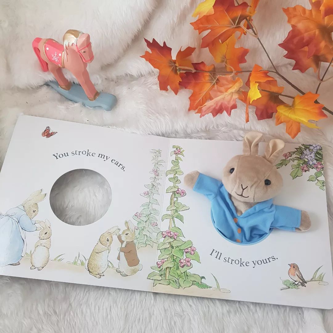 [หนังสือ เด็ก] Peter Rabbit Let's Cuddle Puppet by Beatrix Potter ...