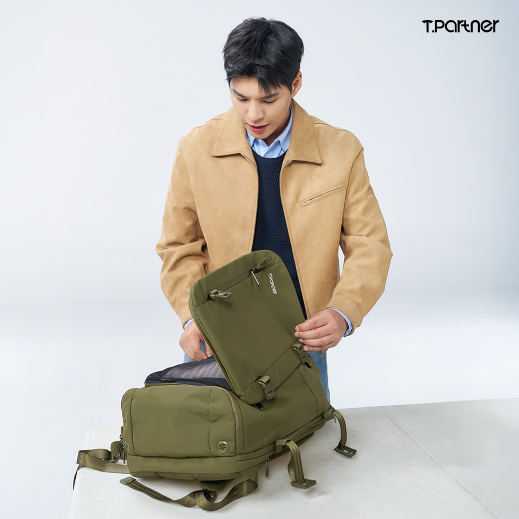 Carry On Backpack | Tpartner Navis กระเป๋าเป้เดินทาง เปิดกว้าง 180° 18 ...