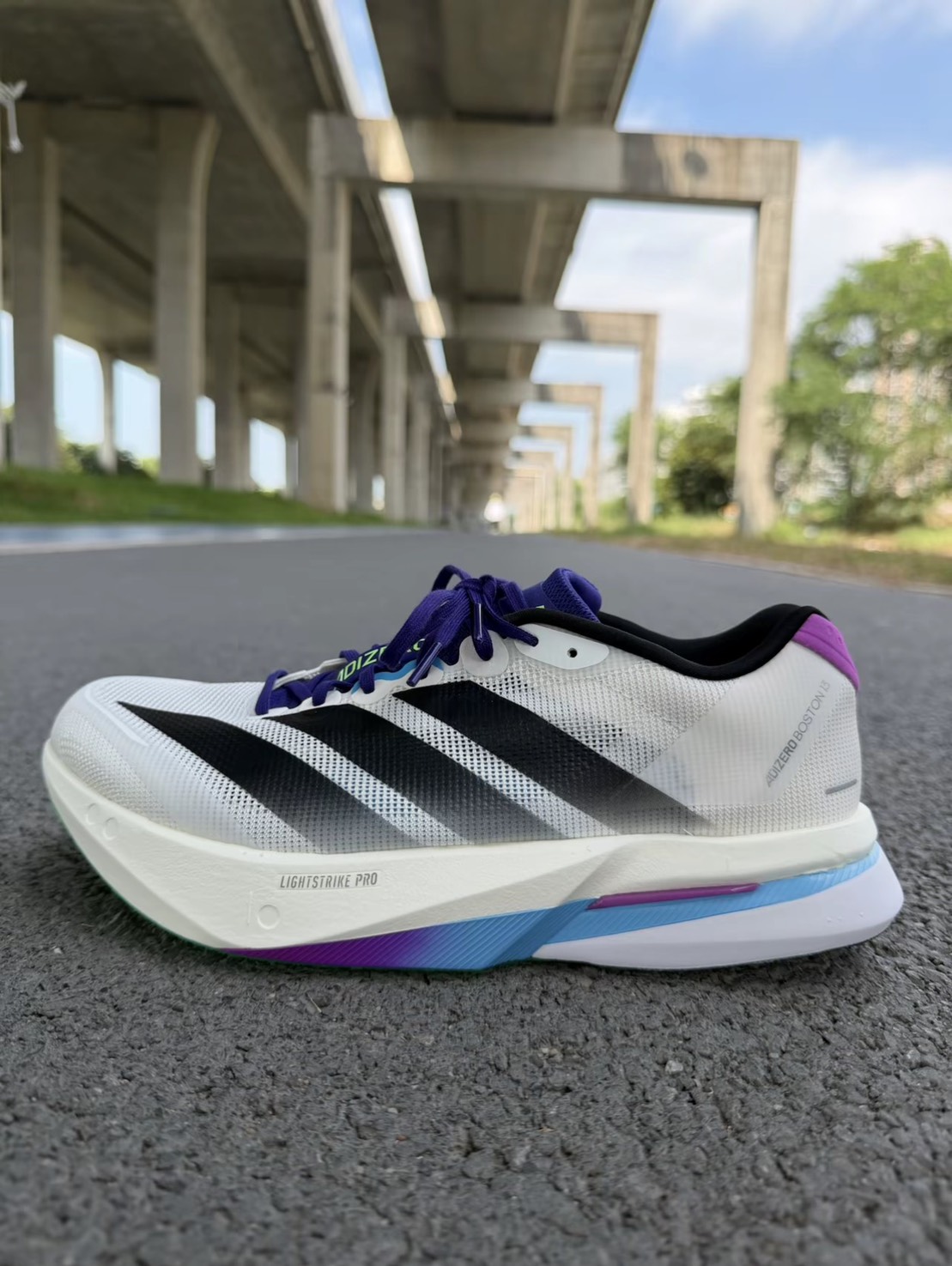 [ PREORDER ] รองเท้าวิ่ง adidas adizero boston 13 สี Core White Core ...