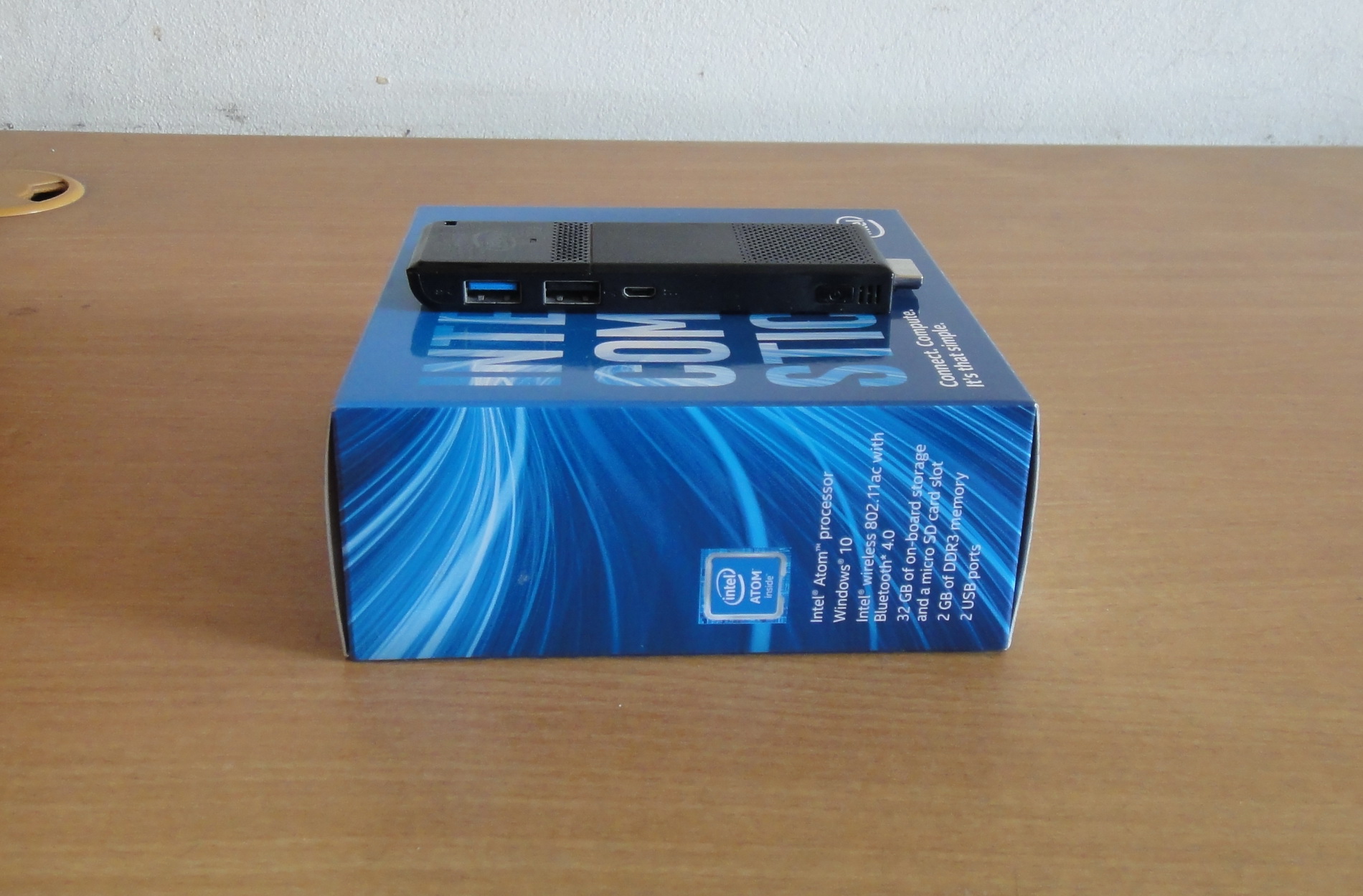 MINI PC (มินิพีซี) INTEL COMPUTE STICK (STK1AW32SC) RAM 2GB, HDD 32GB ...