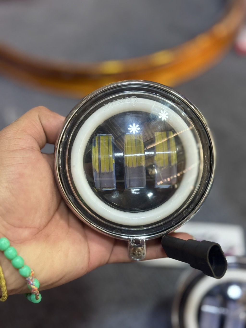 ไฟหน้าc100 LED ใส่ทดแทนของเดิมครับ12V | Shopee Thailand
