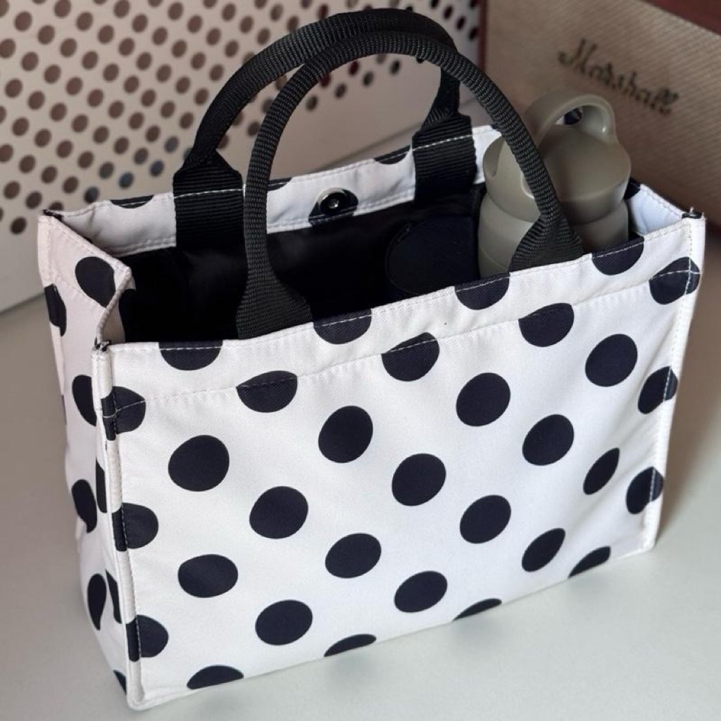 Hello Polka! กระเป๋าสะพายลายจุดสีดำ | Shopee Thailand