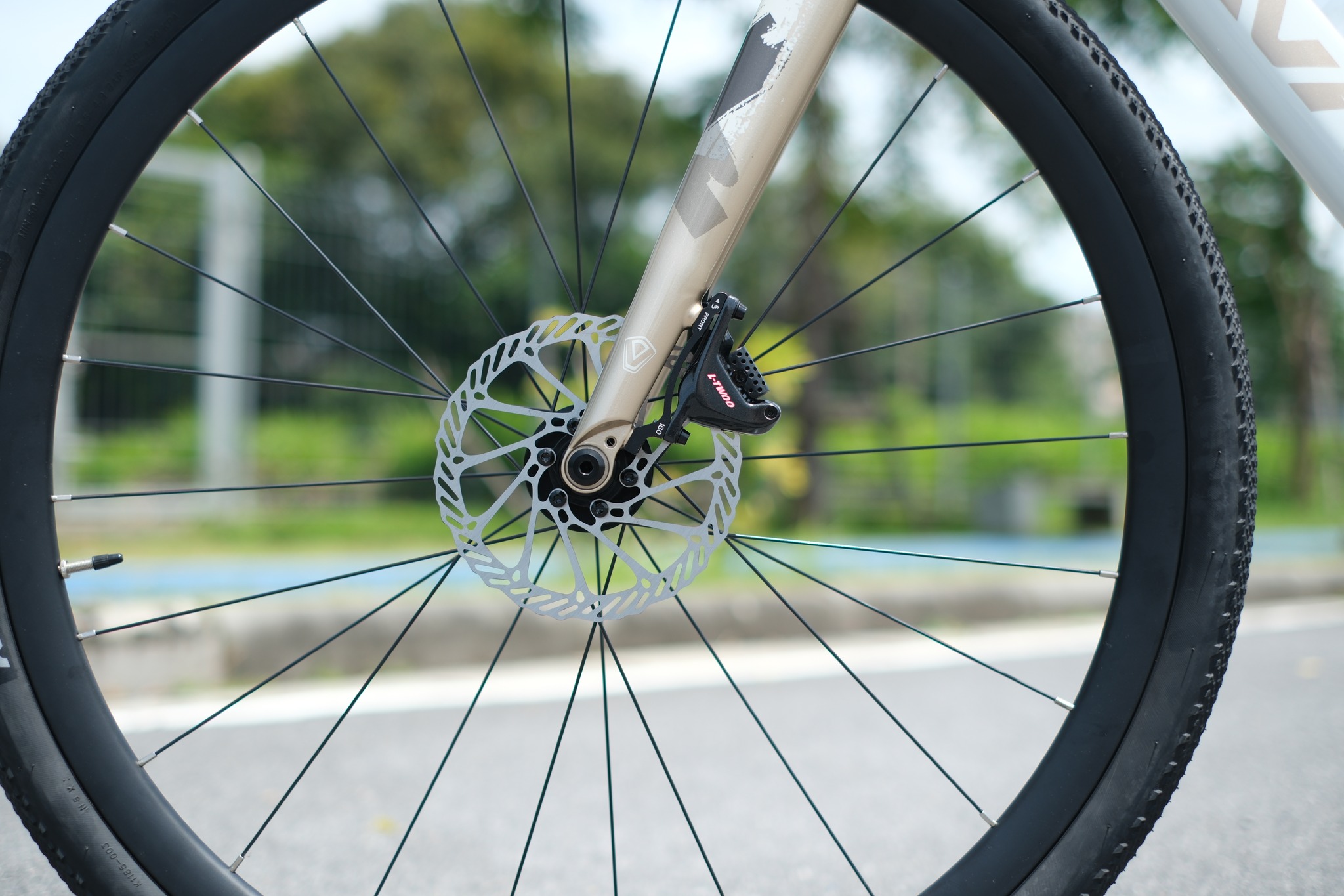 ใหม่ล่าสุด! เสือหมอบกราเวลไบค์เกียร์ไฟฟ้า JAVA IDRA GRAVEL BIKE เกียร์ ...