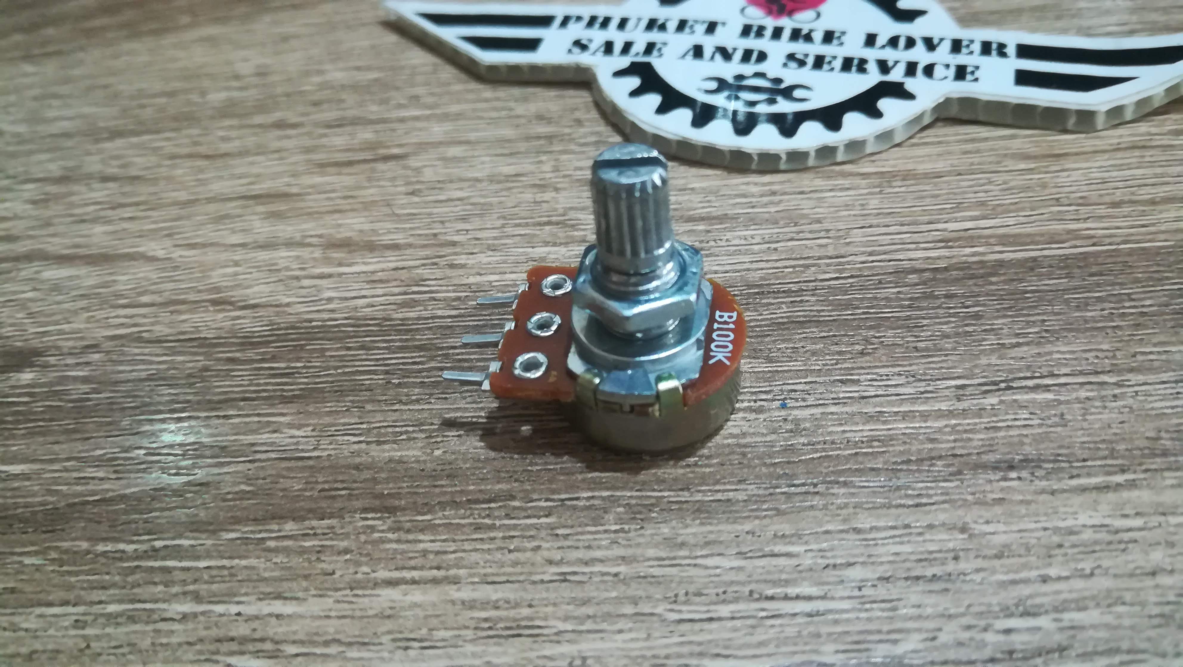 VR โวลุ่ม ตัวต้านทานปรับค่าได้ VR potentiometer B50K B100K B500K คุณภาพ ...