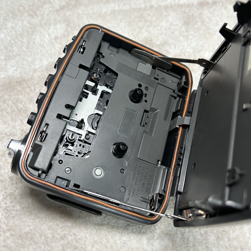Vintage เครื่องเล่นเทปพกพา Panasonic Shock Wave RQ-SW6 (มือสอง ...