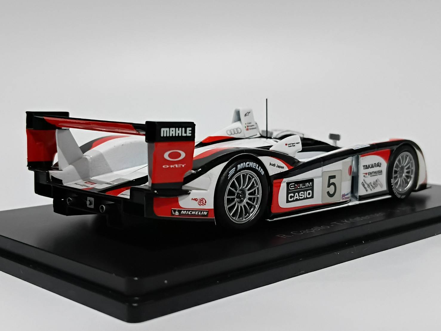 SPARK S1958 - PORSCHE RS Spyder Navi Team Goh n°5 LM09 S. Ara 1/43