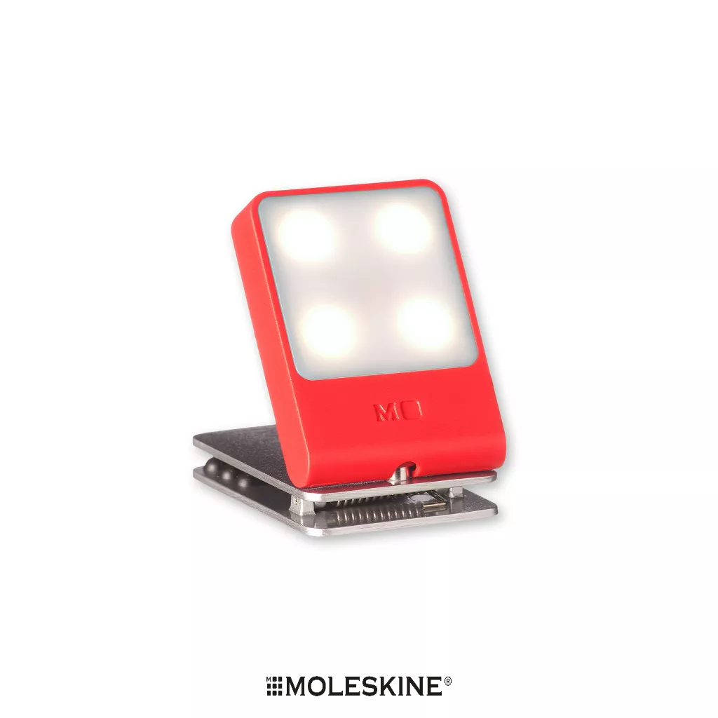 Moleskine ไฟอ่านหนังสือแบบพกพก Journey Travel Light สีแดง SCARLET RED