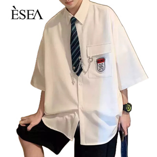ESEA  เสื้อเชิ้ตผู้ชาย ผูกโบว์ สไตล์เกาหลี อินเทรนด์ แขนสั้น ผู้ชาย หล่อ สไตล์ญี่ปุ่น หลวม ลำลอง เสื้อเชิ้ตผู้ชาย