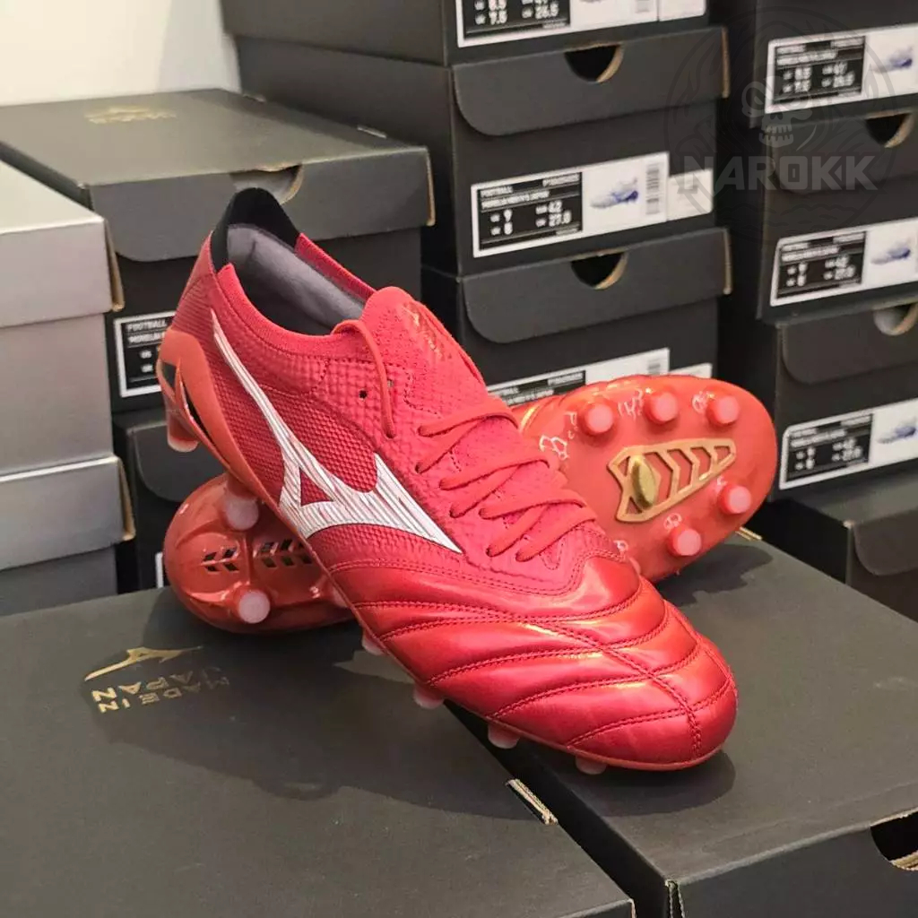 MORELIA NEO BETA JAPAN RED 40 TH แดง-ขาว4060 | Shopee Thailand