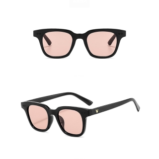 [จัดส่งในกทม]แว่นตากันแดด แว่นตาแฟชั่นเกาหลี แว่นตากันแดดแฟชั่นสตรีเกาหลีแว่นตากันแดดสีสันสดใส มี7 สี ใช้ได้ทั้งหญิง-ชาย