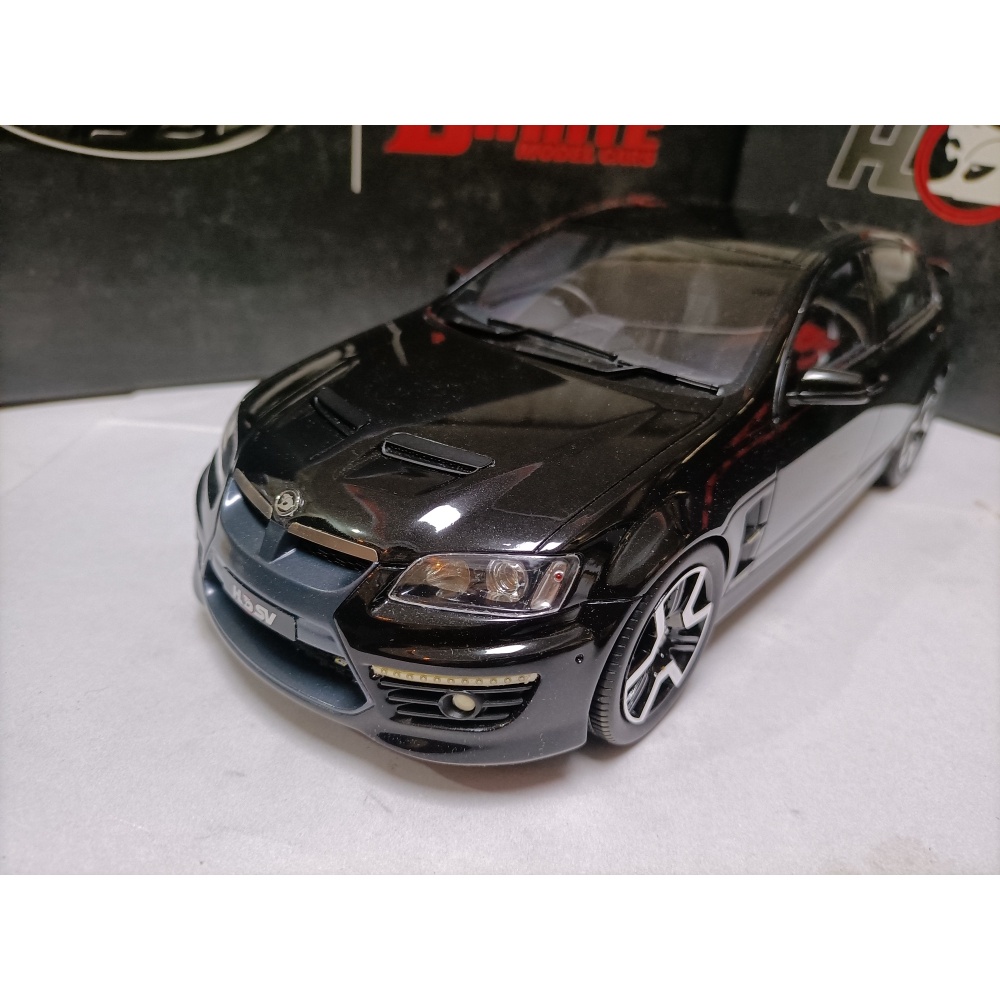 Biante 1 18 Holden 4 ประตู Sedan Model Holden HSV E3 GTS 2012 Phantom ...