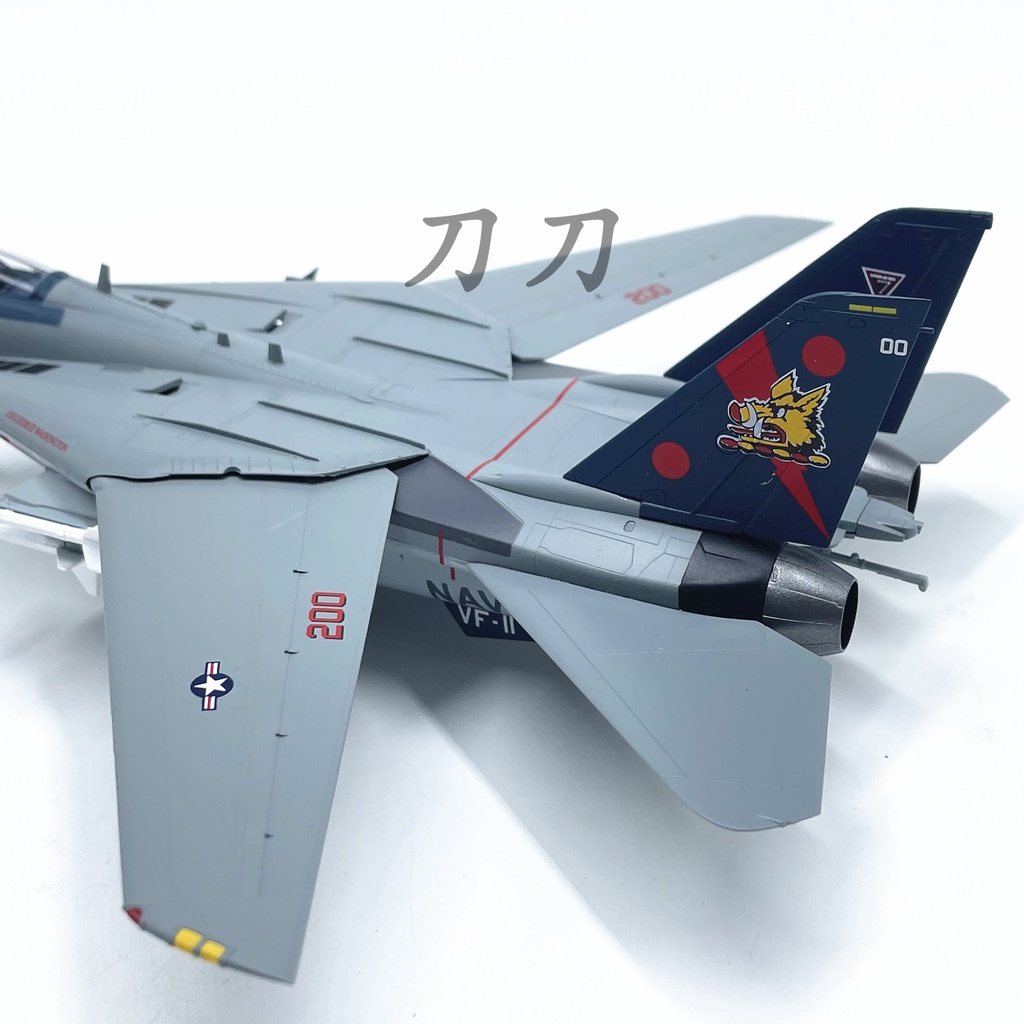 โมเดลเครื่องบินรบ-1-72-american-f14b-vf-11-red-wild-boar-squadron-glue-free-37189