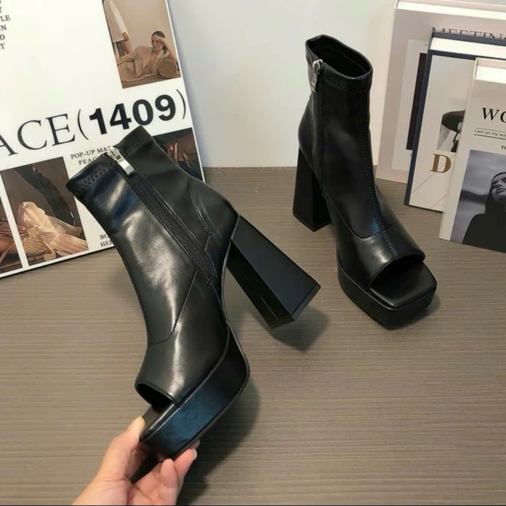 รองเท้าบูทผู้หญิง คุณภาพสูง OPEN TOE HIGH HEEL BOOTS 8P FULLBOX