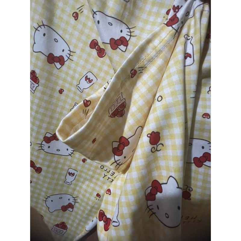 ส่งต่อชุดนอน hello kitti ใหม่ % | Shopee Thailand