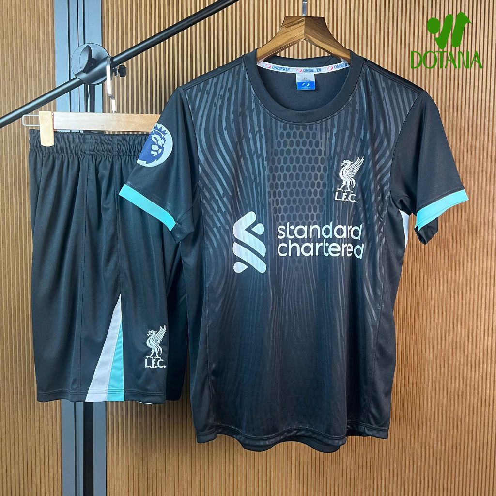 เสื้อผ้าฟุตบอล LIVERPOOL Club สีดํา 2024-25 - ยางยืดเย็นคุณภาพสูง ไม่ ...