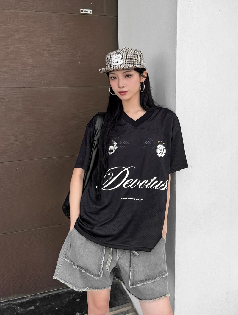 [ ใหม่ ] เสื้อยืด BOXY Form Jersey แบรนด์ท้องถิ่น DEVOTUS Unisex ...